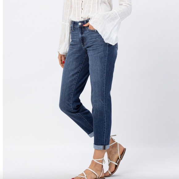 Judy Blue Boyfriend Jeans Dark Wash - Picture 2 of 8